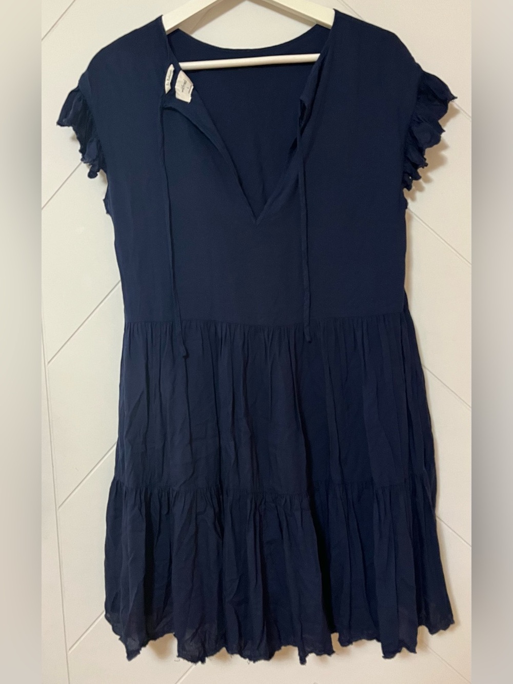 Wilfred La Boheme Navy Tiered Mini Dress with Keyhole Tie - Picture 9 of 10